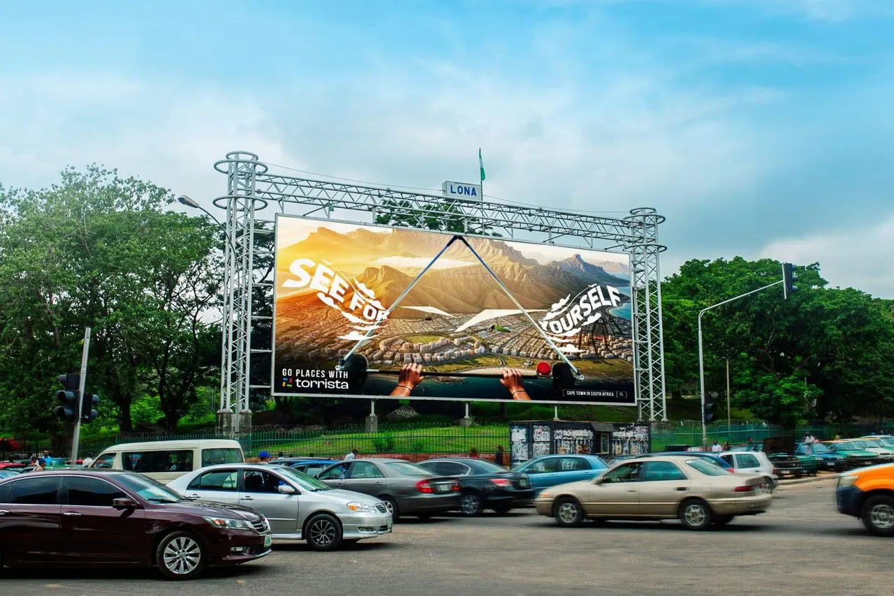 Outdoor creative